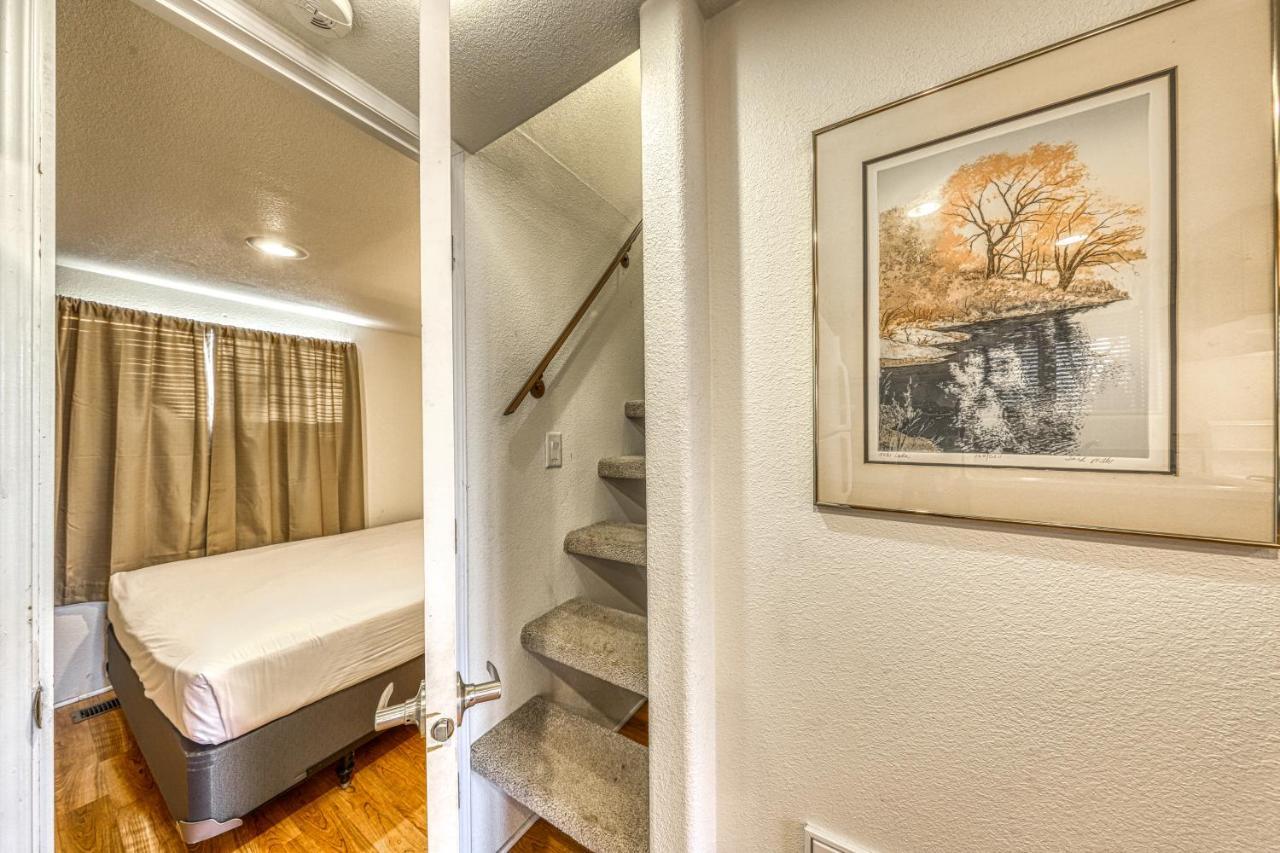 The Pecan @ Mendelbaum Winery Guest Cabins Βίλα Φρέντερικσμπεργκ Εξωτερικό φωτογραφία
