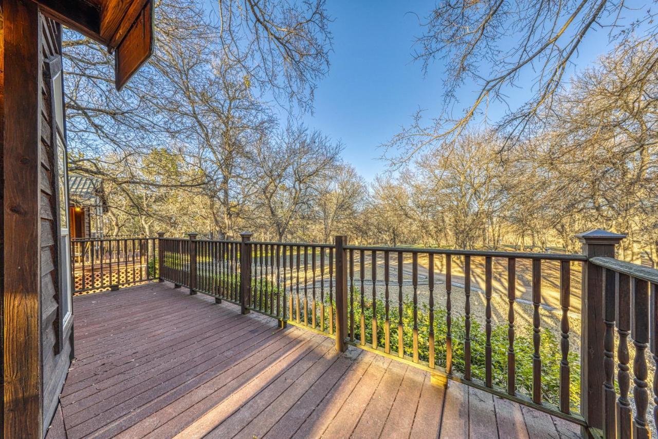 The Pecan @ Mendelbaum Winery Guest Cabins Βίλα Φρέντερικσμπεργκ Εξωτερικό φωτογραφία