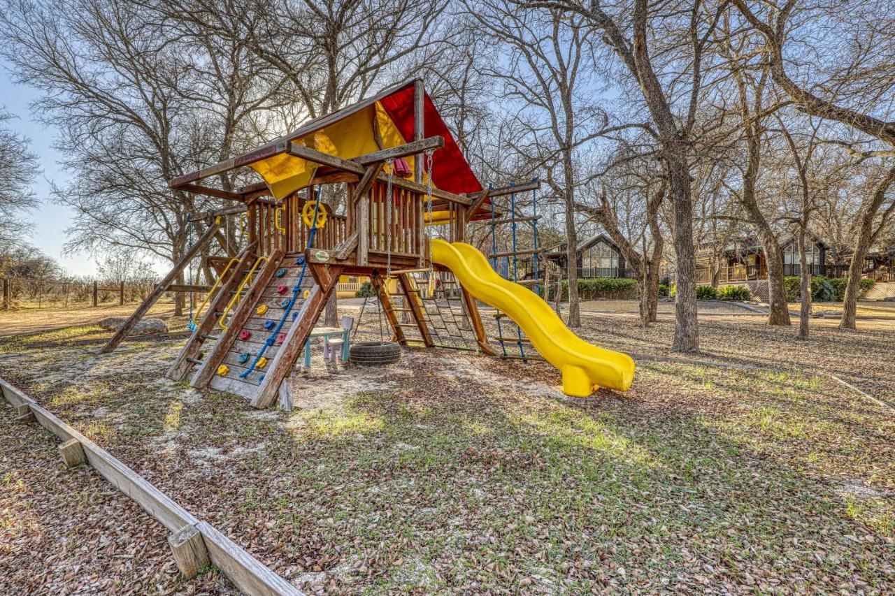 The Pecan @ Mendelbaum Winery Guest Cabins Βίλα Φρέντερικσμπεργκ Εξωτερικό φωτογραφία
