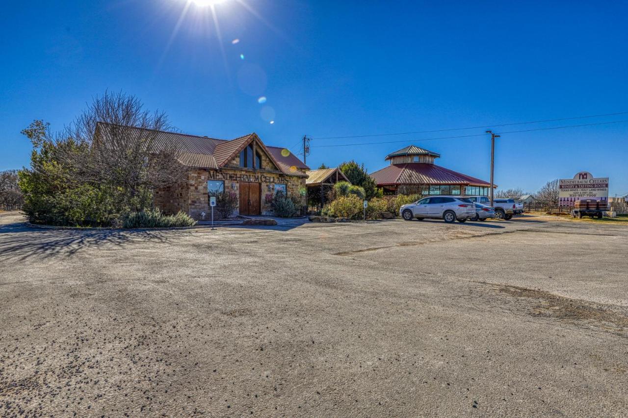 The Pecan @ Mendelbaum Winery Guest Cabins Βίλα Φρέντερικσμπεργκ Εξωτερικό φωτογραφία